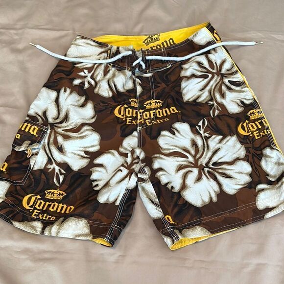 Mens Corona brown “Hawaiian” flowered shorts based on waist sz is S/M GUC - Picture 2 of 12